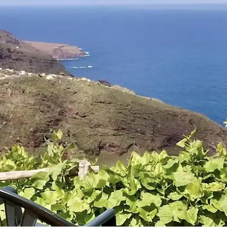 Adorable Tiny House El Sitio With Amazing Views Nyaraló *