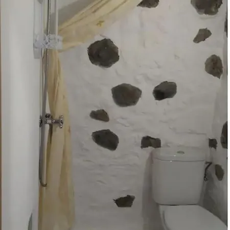 Adorable Tiny House El Sitio With Amazing Views Franceses