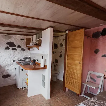Adorable Tiny House El Sitio With Amazing Views *